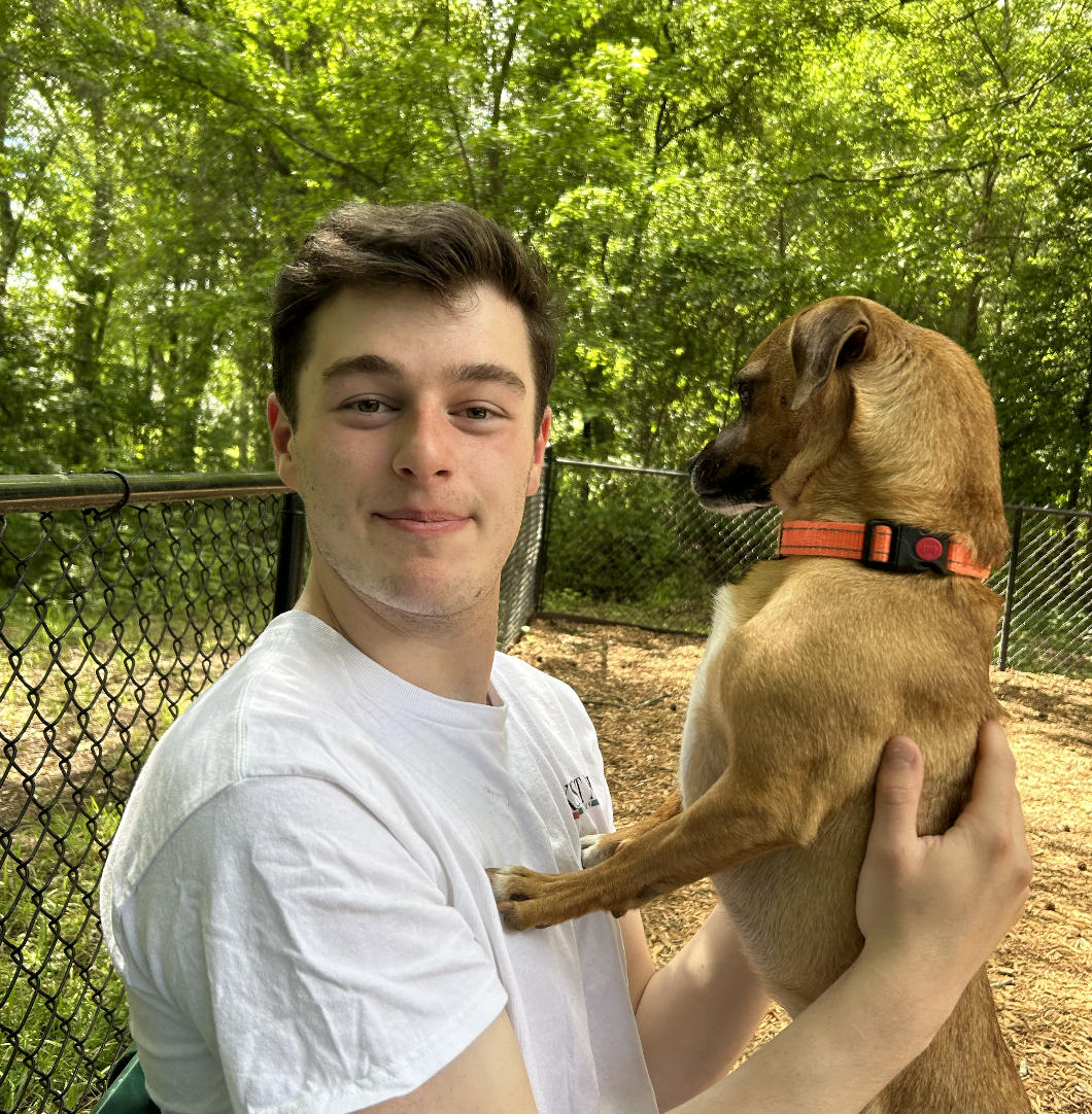 Through the ’Gate: Brett Lynott on Connecting With Prospective Students as an Admission Intern